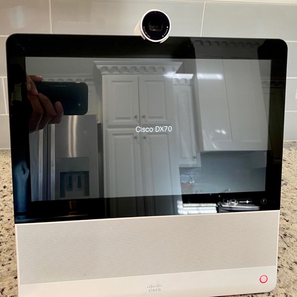 Cisco DX70 - Picture 3 of 3